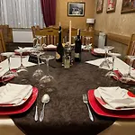 Hotel Dva Goluba 3*