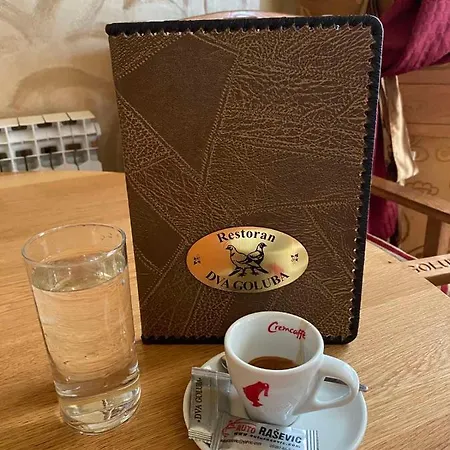 Hotel Dva Goluba 3*