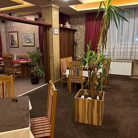 Dva Goluba 3* 페일