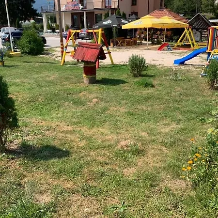 Dva Goluba 3*